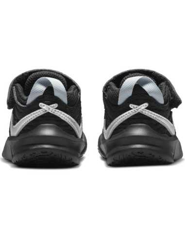 NIKE TEAM HUSTLE D 10