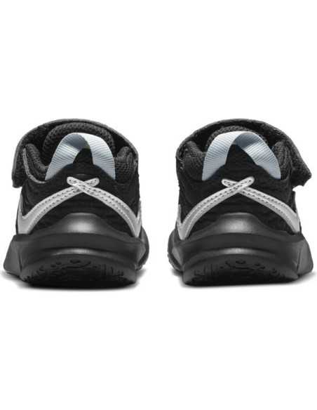 NIKE TEAM HUSTLE D 10