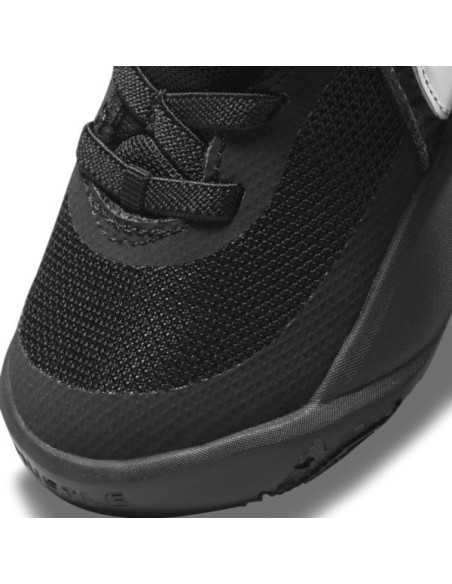 NIKE TEAM HUSTLE D 10