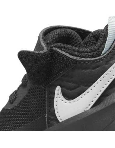 NIKE TEAM HUSTLE D 10