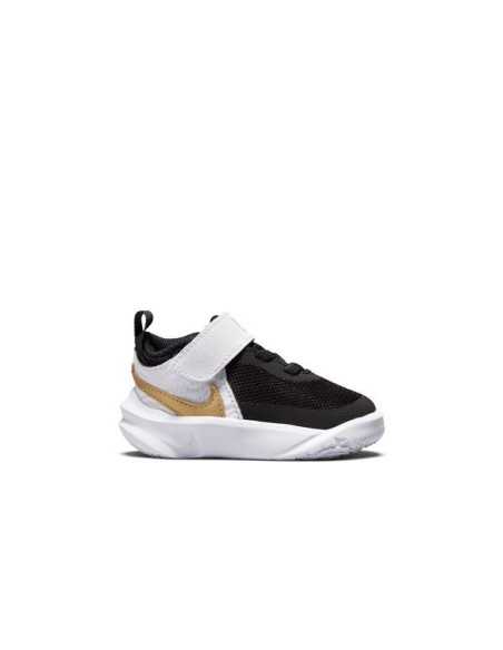NIKE TEAM HUSTLE D 10