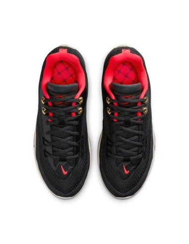 NIKE S.T. FLARE