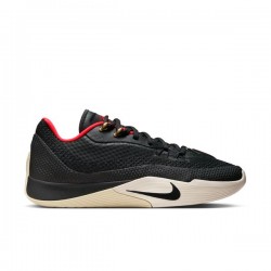 NIKE S.T. FLARE