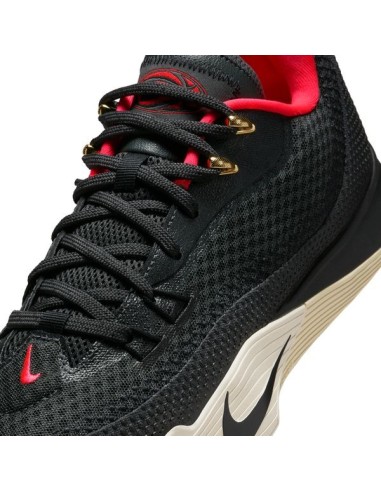 NIKE S.T. FLARE