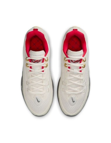 NIKE STREET FLARE