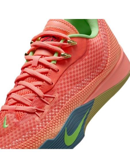 NIKE S.T. FLARE