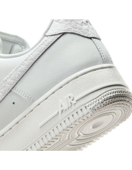 NIKE AIR FORCE 1 '07 LOW
