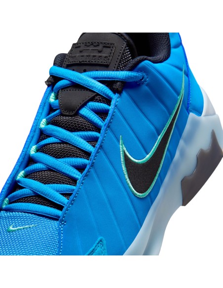 LEBRON WITNESS 9