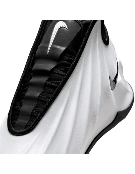 NIKE G.T. FUTURE
