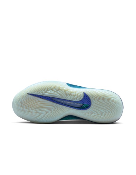 NIKE G.T. CUT 4