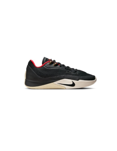 NIKE S.T. FLARE