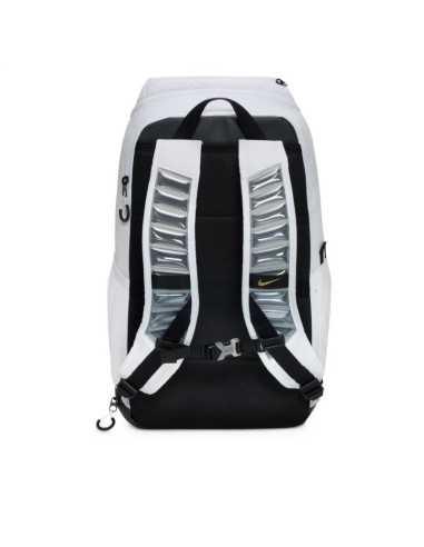 NIKE VARSITY ELITE